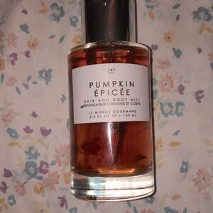 Pumpkin Epicee hair and body mist